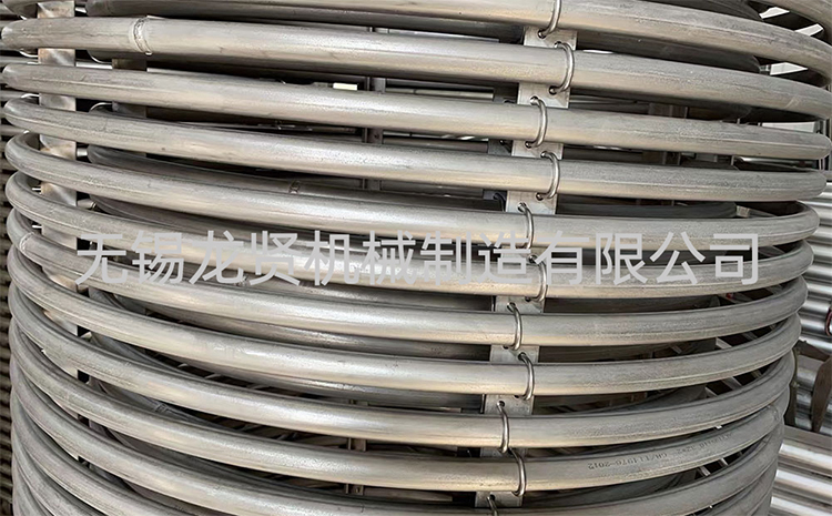 焊接不銹鋼盤管時，如何避免出現(xiàn)氣孔和裂紋？
